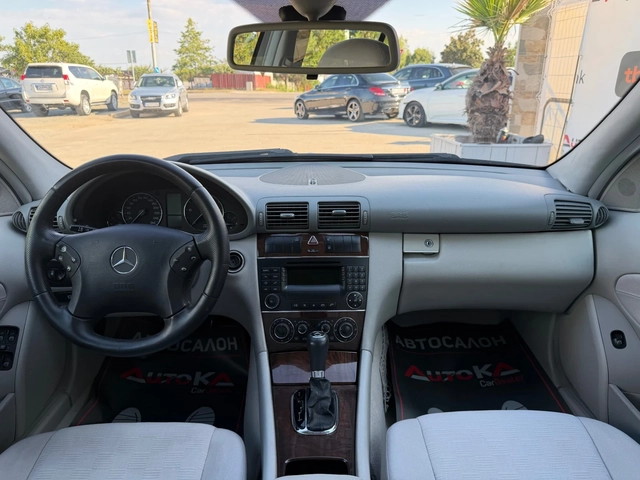 Mercedes-Benz C 200 2.2CDI-122КС= FACE= АВТОМАТ= КЛИМАТРОНИК= АВТОПИЛО - автомобили, коли, обяви за нови и употребявани 12