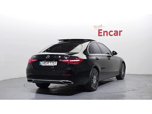 Mercedes-Benz C 200 ОБДУХВАНЕ* ПОДГРЕВ* ПАМЕТ* КАМЕРА* ДВА КЛЮЧА - автомобили, коли, обяви за нови и употребявани 1