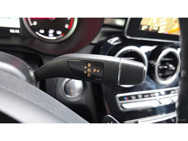 Mercedes-Benz C 200 КОЖА* НАВИ* ПАНО* КАМЕРА - автомобили, коли, обяви за нови и употребявани 6