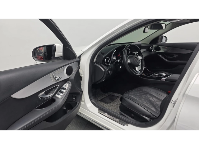 Mercedes-Benz C 200 - автомобили, коли, обяви за нови и употребявани 8