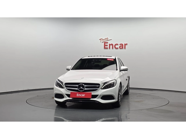 Mercedes-Benz C 200 - автомобили, коли, обяви за нови и употребявани 2