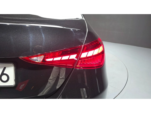 Mercedes-Benz C 200 Avantgarde - автомобили, коли, обяви за нови и употребявани 3