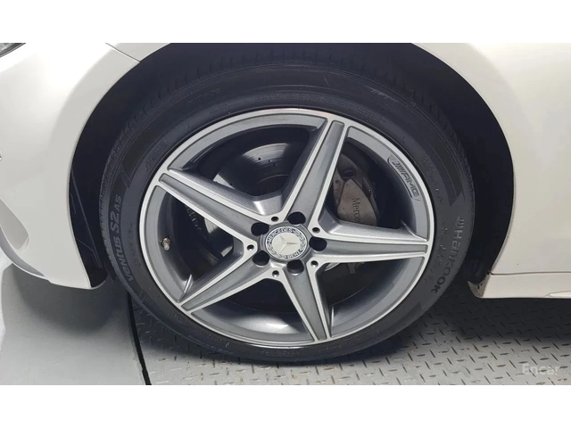 Mercedes-Benz C 200 AMG - автомобили, коли, обяви за нови и употребявани 13