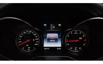 Mercedes-Benz C 200 AMG - автомобили, коли, обяви за нови и употребявани 6