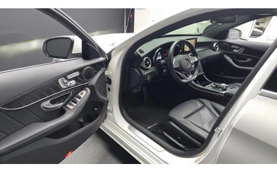 Mercedes-Benz C 200 AMG - автомобили, коли, обяви за нови и употребявани 8