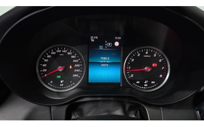 Mercedes-Benz C 200 MERCEDES-BENZ C 200 FACELIFT - автомобили, коли, обяви за нови и употребявани 6