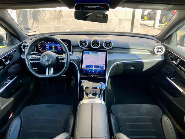 Mercedes-Benz C 200 AMG Line 4M в ГАРАНЦИЯ до 2025 - автомобили, коли, обяви за нови и употребявани 12