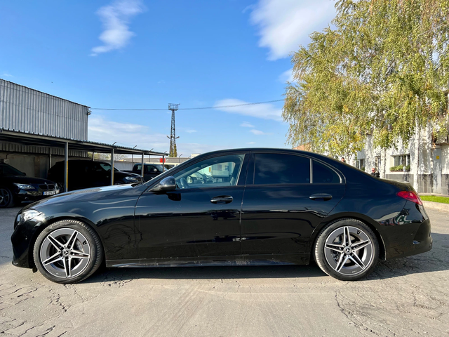 Mercedes-Benz C 200 AMG Line 4M в ГАРАНЦИЯ до 2025 - автомобили, коли, обяви за нови и употребявани 3