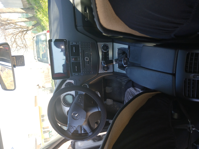 Mercedes-Benz C 200 АВАНГАРД - автомобили, коли, обяви за нови и употребявани 9