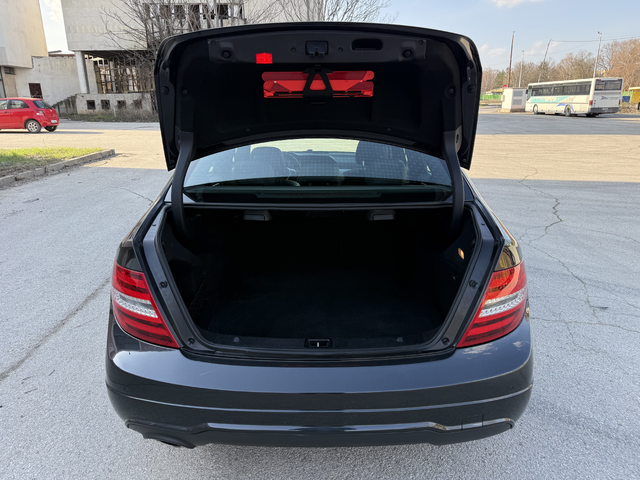 Mercedes-Benz C 200i AMG AUTOMATIC - автомобили, коли, обяви за нови и употребявани 13