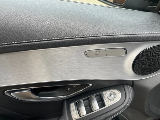 Mercedes-Benz C 220 AMG Full 4x4 C220d 360k - автомобили, коли, обяви за нови и употребявани 10