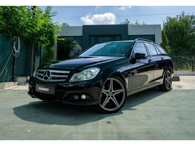 Mercedes-Benz C 220 CDI - FACELIFT - 6M ГАРАНЦИЯ - РЕАЛНИ КИЛОМЕТРИ! - автомобили, коли, обяви за нови и употребявани 0