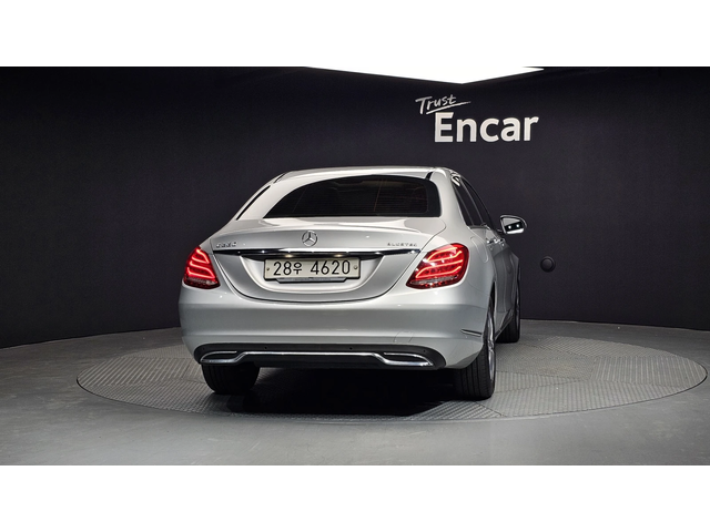 Mercedes-Benz C 220 C-Class W205 C220 Bluetec Avantgard - автомобили, коли, обяви за нови и употребявани 3