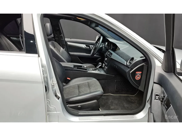 Mercedes-Benz C 220 C-Class W205 C220 CDI 4MATIC Edition C - автомобили, коли, обяви за нови и употребявани 10