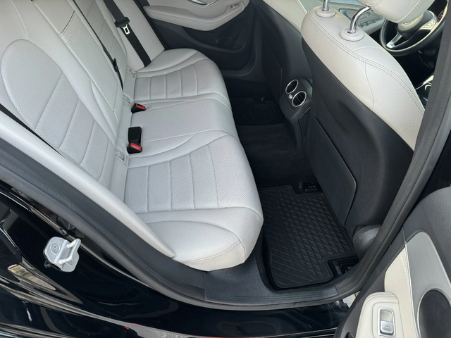 Mercedes-Benz C 220 /AMG/AIRMATIC/ - автомобили, коли, обяви за нови и употребявани 11