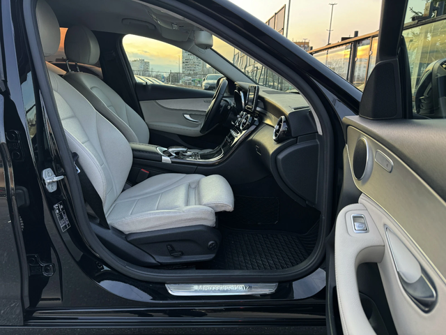 Mercedes-Benz C 220 /AMG/AIRMATIC/ - автомобили, коли, обяви за нови и употребявани 9