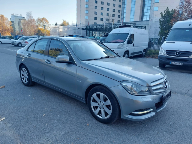 Mercedes-Benz C 220 CDI NAVI AUTOMATIC FACELIFT - автомобили, коли, обяви за нови и употребявани 1