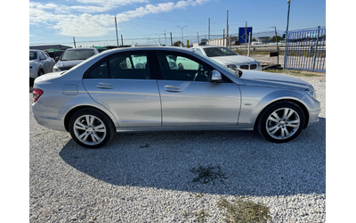 mercedes-benz-c-220 - 5
