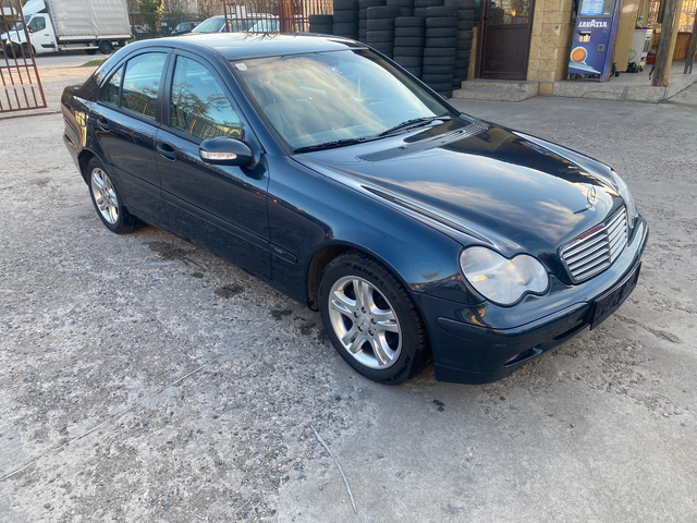 Mercedes-Benz C 220 CDI avtomat - автомобили, коли, обяви за нови и употребявани 1