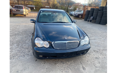 mercedes-benz-c-220 - 2