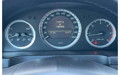 Mercedes-Benz C 220 cdi 170к.с., 6ск., нави, климатр., мулти, евро5, И - автомобили, коли, обяви за нови и употребявани 12