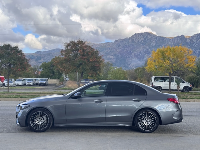 Mercedes-Benz C 220 d AMG* Night* EQ BOOST Mild Hybrid - автомобили, коли, обяви за нови и употребявани 1