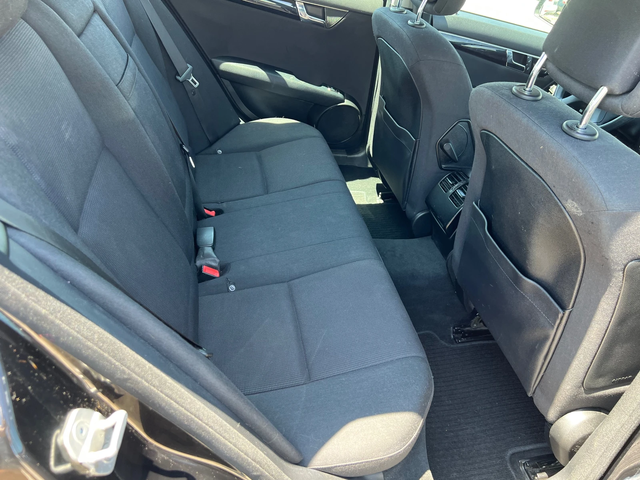 Mercedes-Benz C 220 2.2 CDI - автомобили, коли, обяви за нови и употребявани 12