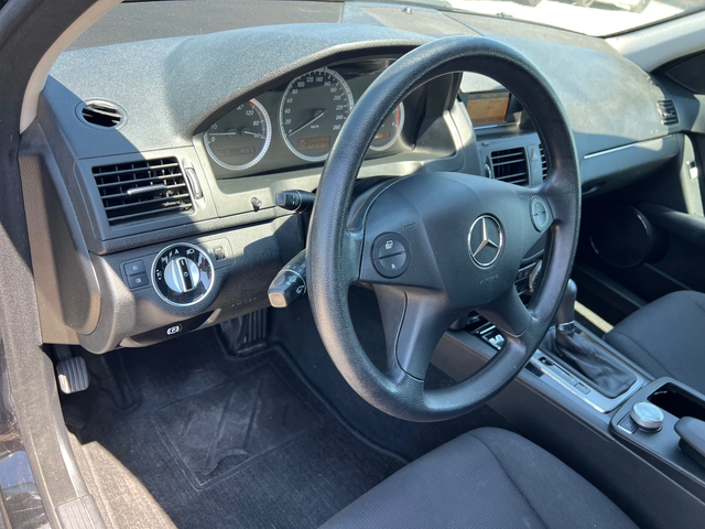 Mercedes-Benz C 220 2.2 CDI - автомобили, коли, обяви за нови и употребявани 9