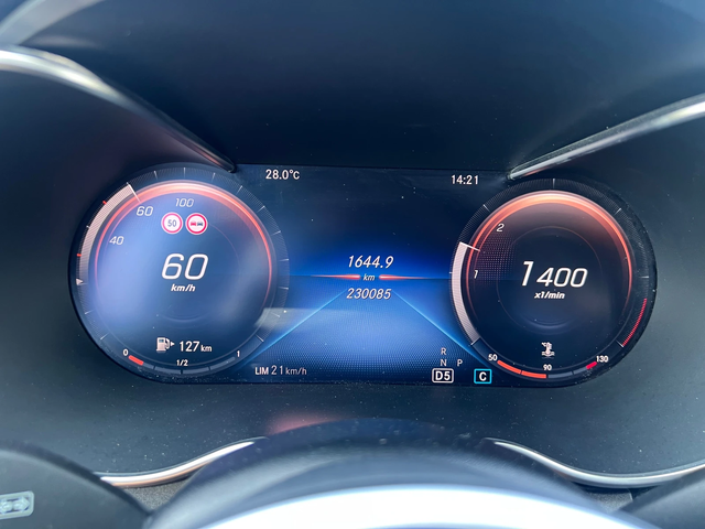 Mercedes-Benz C 220 AMG 4 MATIC 9G-TRONIC VIRTUAL NI - автомобили, коли, обяви за нови и употребявани 16