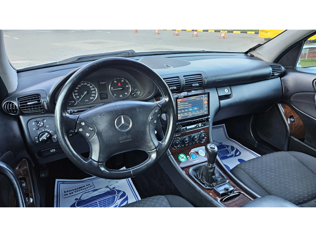 Mercedes-Benz C 220 CDI FACELIFT/NAVIG/6skorost/ELEGANCE - автомобили, коли, обяви за нови и употребявани 8