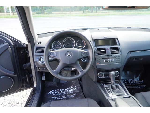 Mercedes-Benz C 220 Перфектен/Обслужен - автомобили, коли, обяви за нови и употребявани 11