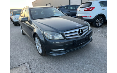 mercedes-benz-c-220 - 1