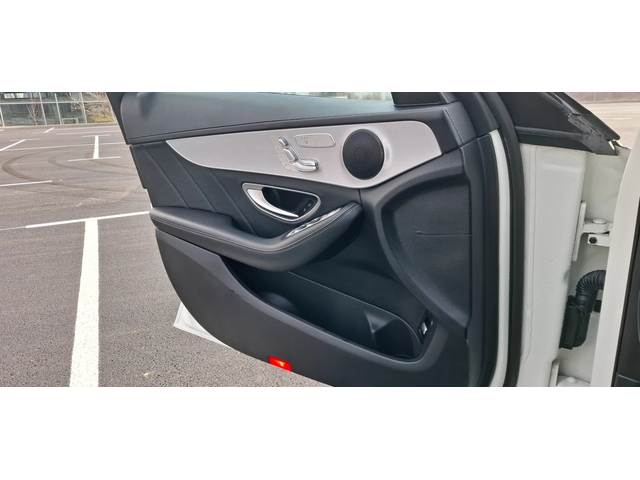 Mercedes-Benz C 220 4matic Amg Pack Full Digital SWISS Edition - автомобили, коли, обяви за нови и употребявани 15