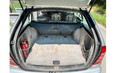 Mercedes-Benz C 220 - автомобили, коли, обяви за нови и употребявани 12