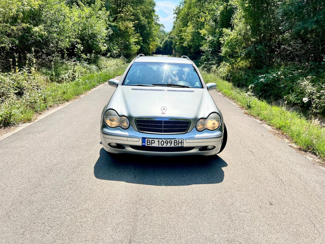 Mercedes-Benz C 220 - автомобили, коли, обяви за нови и употребявани 7