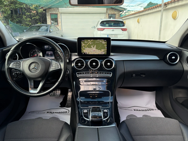 Mercedes-Benz C 220 CDI AMG-LINE PANORAMA MULTI BEAM HUD DISTRONIC - автомобили, коли, обяви за нови и употребявани 9