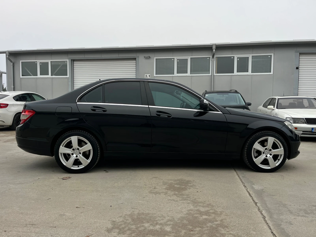 Mercedes-Benz C 220 2, 2CDI-170k.с/АВТОМАТИК/ОБСЛУЖЕН!!! - автомобили, коли, обяви за нови и употребявани 7