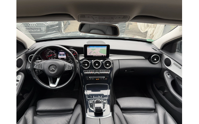 Mercedes-Benz C 220 D* СЕРВИЗНА КНИЖКА С ПЪЛНА ИСТОРИЯ В МЕРЦЕДЕС - автомобили, коли, обяви за нови и употребявани 8