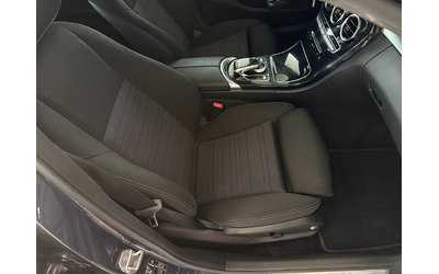 Mercedes-Benz C 220 4Matic* СЕРВИЗНА КНИЖКА С ПЪЛНА ИСТОРИЯ В МЕРЦЕДЕС - автомобили, коли, обяви за нови и употребявани 10