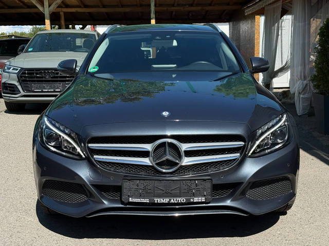 Mercedes-Benz C 220 4Matic* СЕРВИЗНА КНИЖКА С ПЪЛНА ИСТОРИЯ В МЕРЦЕДЕС - автомобили, коли, обяви за нови и употребявани 1