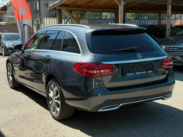 Mercedes-Benz C 220 4Matic* СЕРВИЗНА КНИЖКА С ПЪЛНА ИСТОРИЯ В МЕРЦЕДЕС - автомобили, коли, обяви за нови и употребявани 6