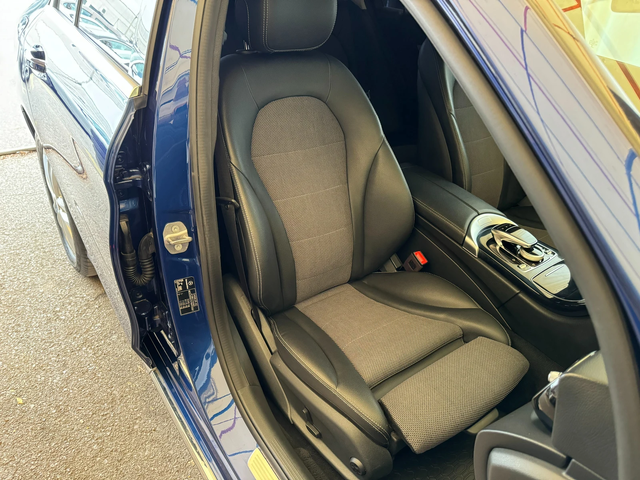 Mercedes-Benz C 220 D* 4Matic* ПЪЛНА СЕРВИЗНА ИСТОРИЯ В МЕРЦЕДЕС - автомобили, коли, обяви за нови и употребявани 11