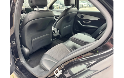 Mercedes-Benz C 220 d AMG Pack - автомобили, коли, обяви за нови и употребявани 11