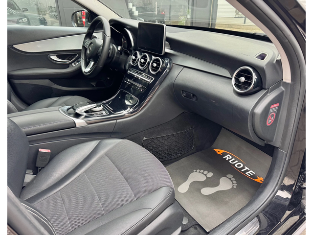 Mercedes-Benz C 220 d AMG Pack - автомобили, коли, обяви за нови и употребявани 8