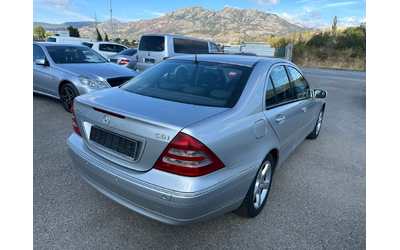 mercedes-benz-c-220 - 3