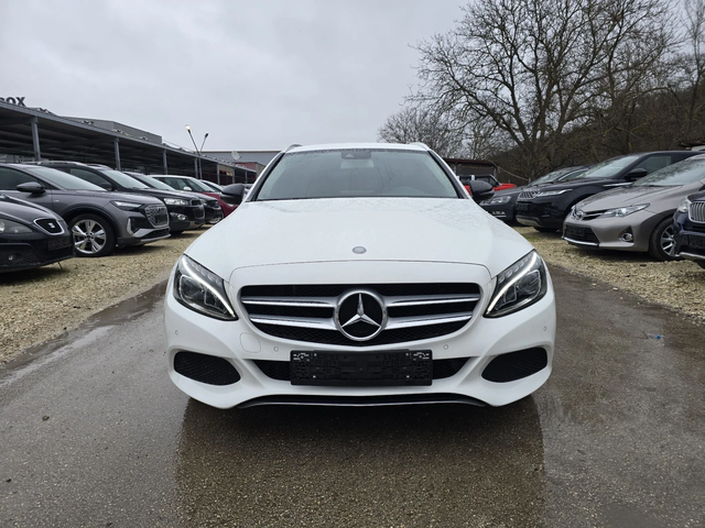 Mercedes-Benz C 220 2.2CDI 170к.с Топ състояние - автомобили, коли, обяви за нови и употребявани 4