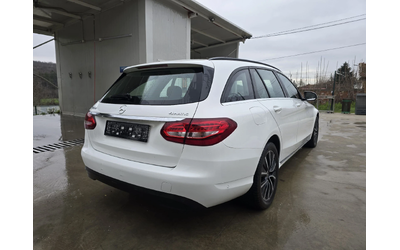 mercedes-benz-c-220 - 3