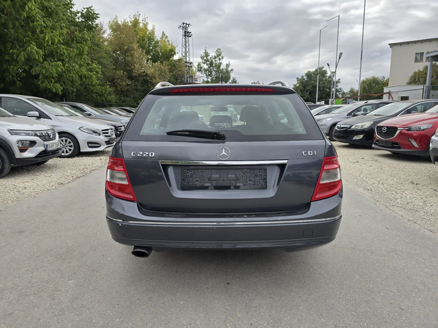 Mercedes-Benz C 220 2.2CDI 170к.с Топ състояние - автомобили, коли, обяви за нови и употребявани 5