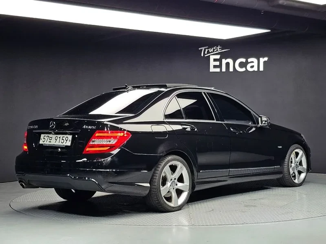 Mercedes-Benz C 220 Cdi 4Matic Edition C - автомобили, коли, обяви за нови и употребявани 1