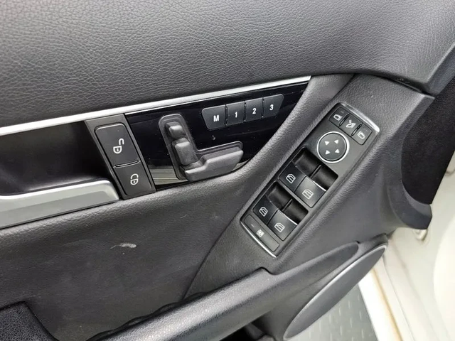 Mercedes-Benz C 220 Cdi 4Matic Edition C - автомобили, коли, обяви за нови и употребявани 14